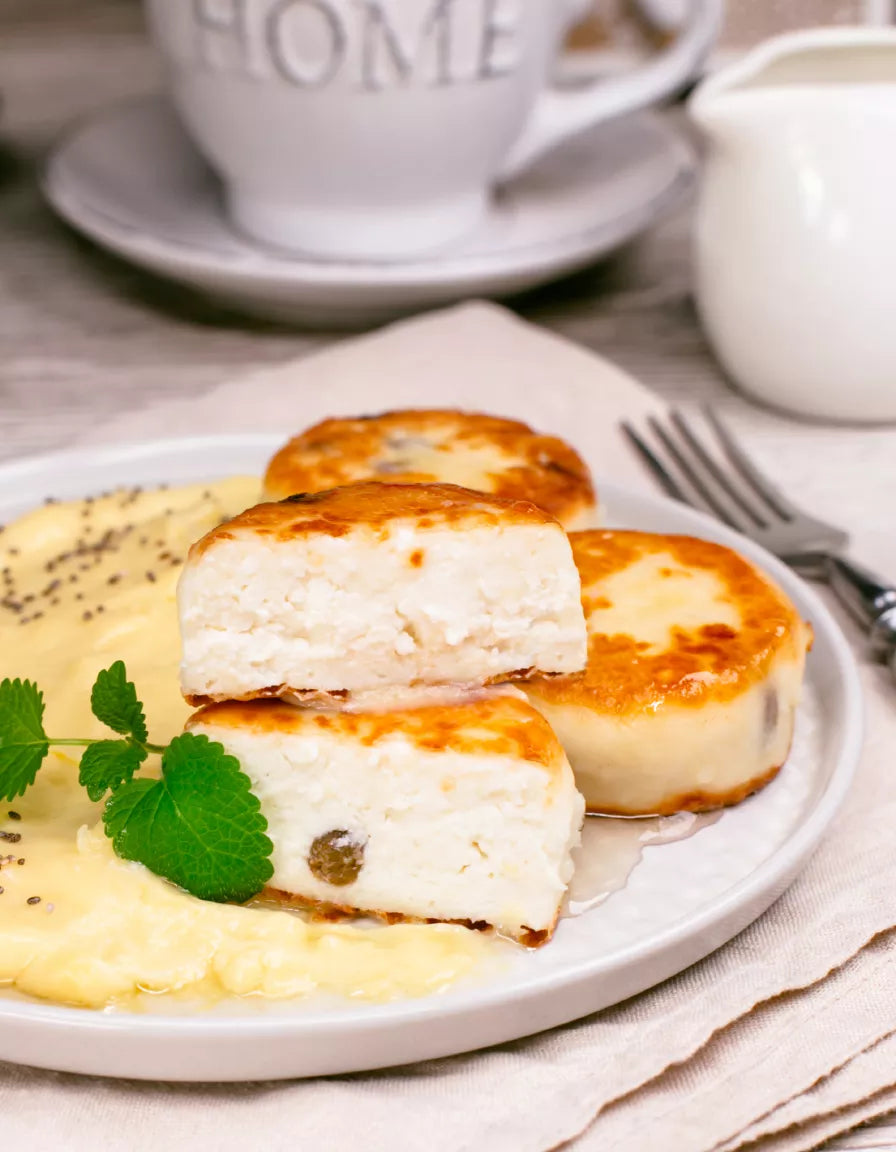 Syrniki with Raisins